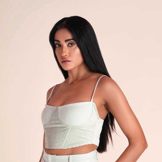 NAOMI TOP